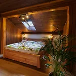 Bányahegyi Erdei Nyugalom és Wellness Erdész&vadászház Tardos