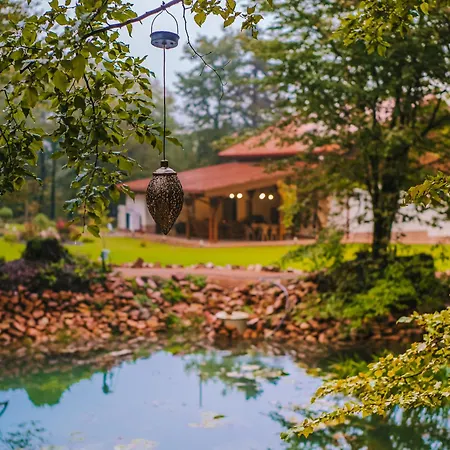 Banyahegyi Erdei Nyugalom Es Wellness Erdesz & Vadaszhaz Bed & Breakfast Tardos